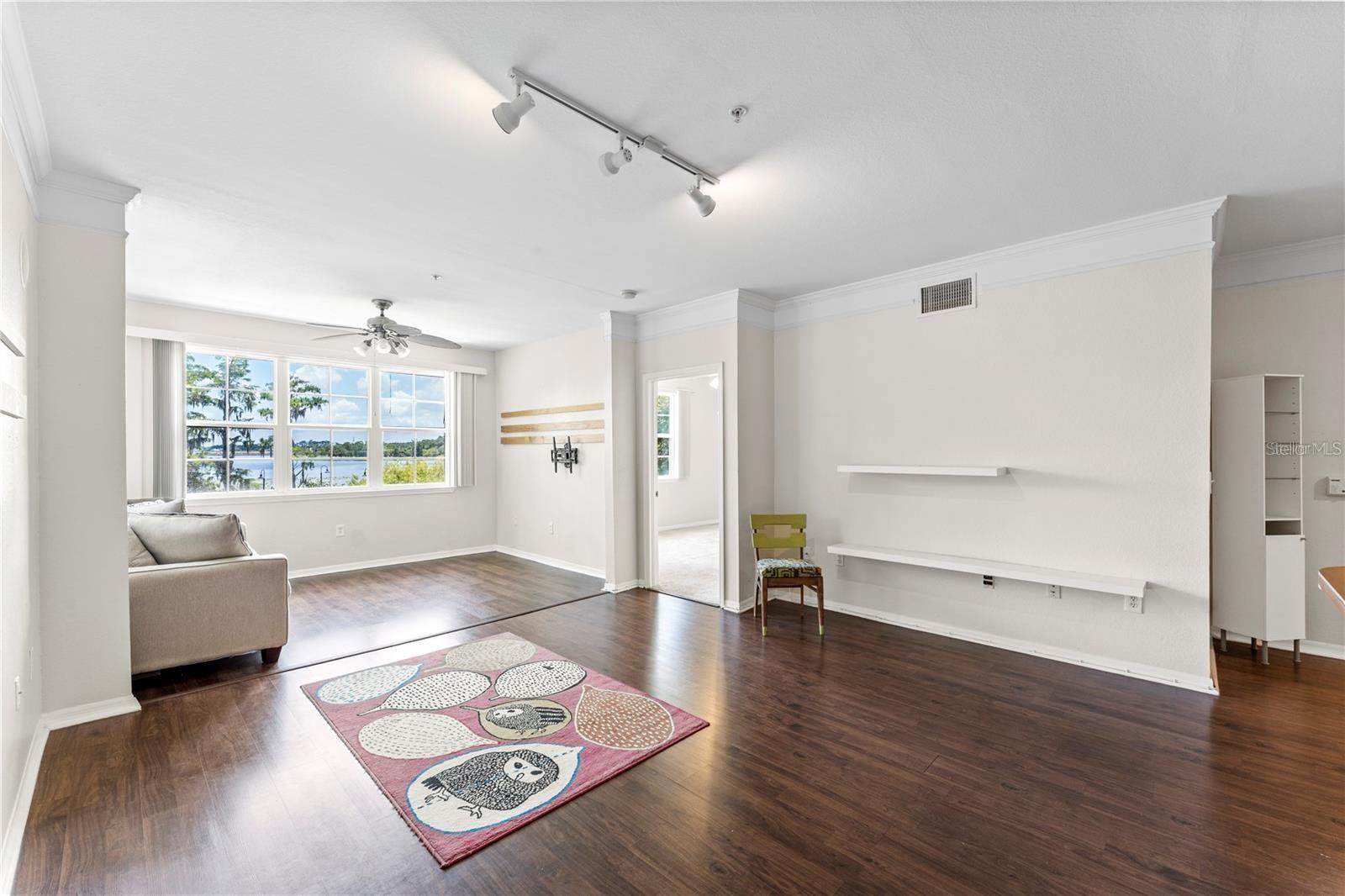 HAMPTONS/METROWEST - Residential Lease