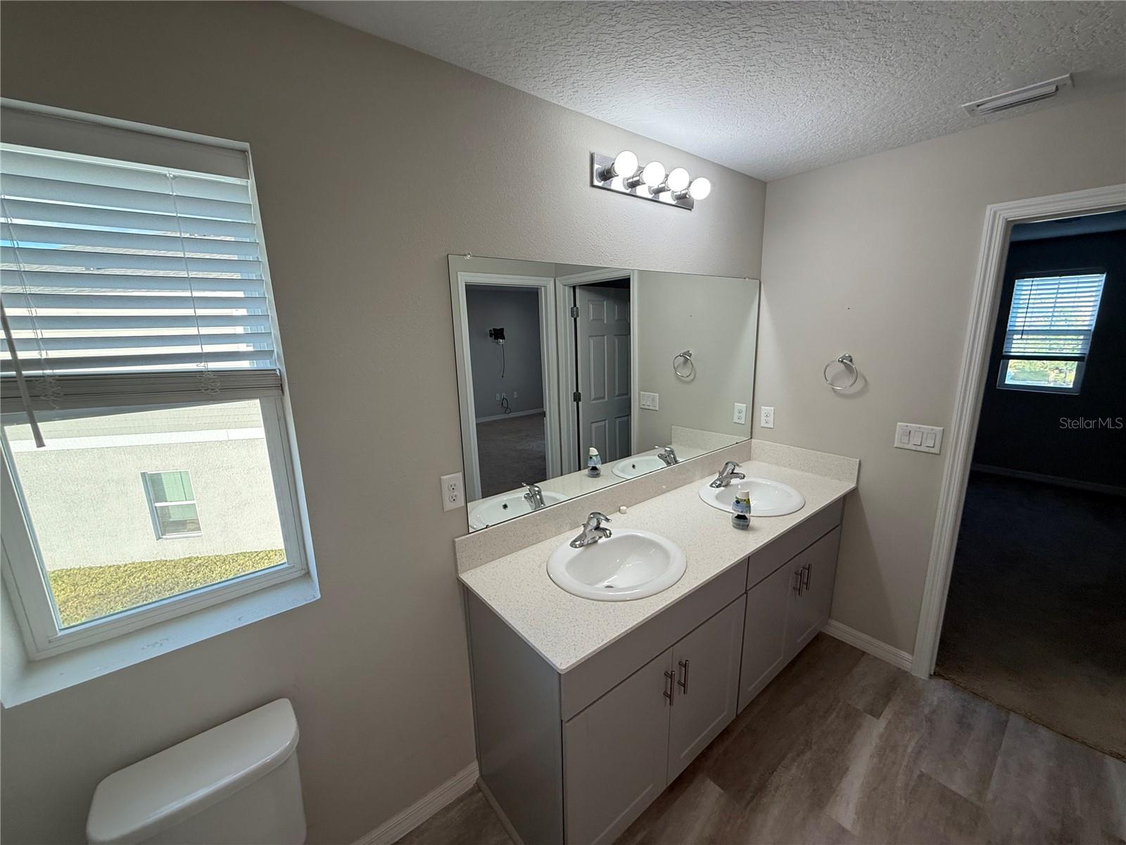 TRIPLE CRK PH 4 VILLAGE I - Residential