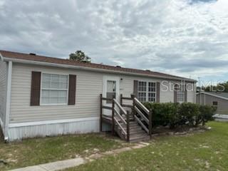 This charming home features fresh new flooring and paint throughout, offering a bright and welcoming space. Enjoy a desirable split-bedroom floor plan, a spacious fenced yard, and a convenient storage shed. Plus, washer and dryer hookups are ready for your use.
