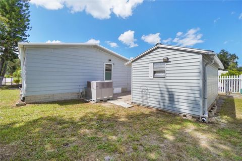 A home in DEBARY