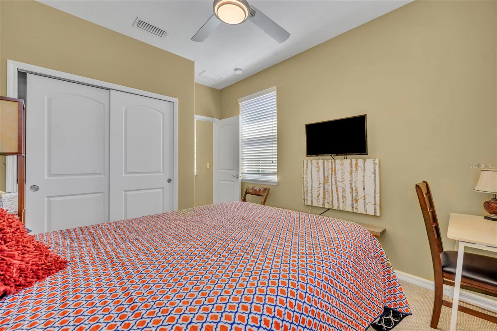 CASCADES OF GROVELAND - Residential