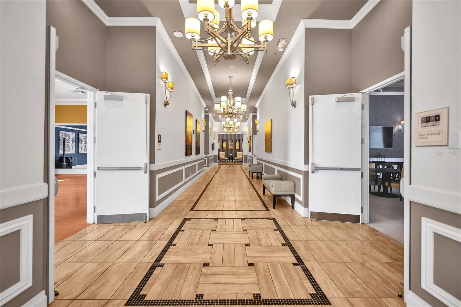 CASCADES OF GROVELAND - Residential