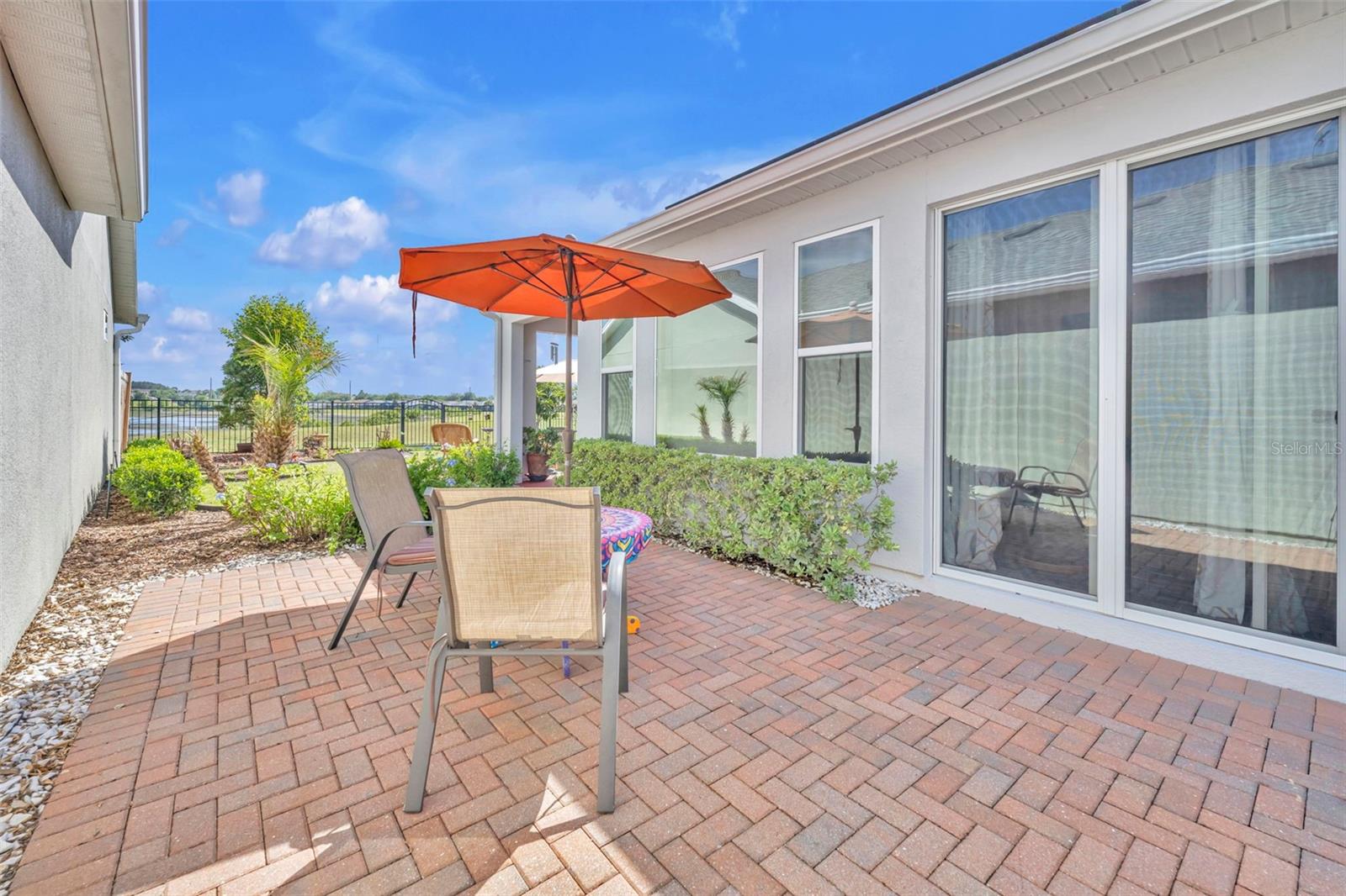 CASCADES OF GROVELAND - Residential