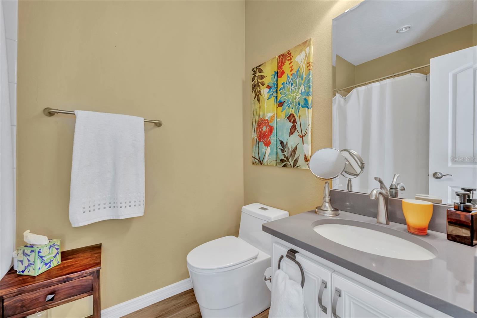 CASCADES OF GROVELAND - Residential