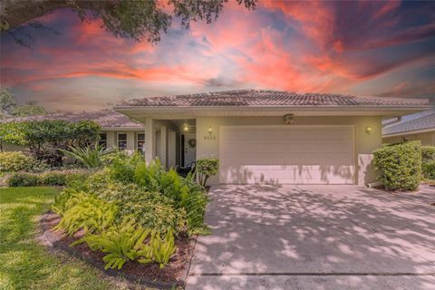 8515 MACOMA DRIVE NE ST PETERSBURG FL 33702