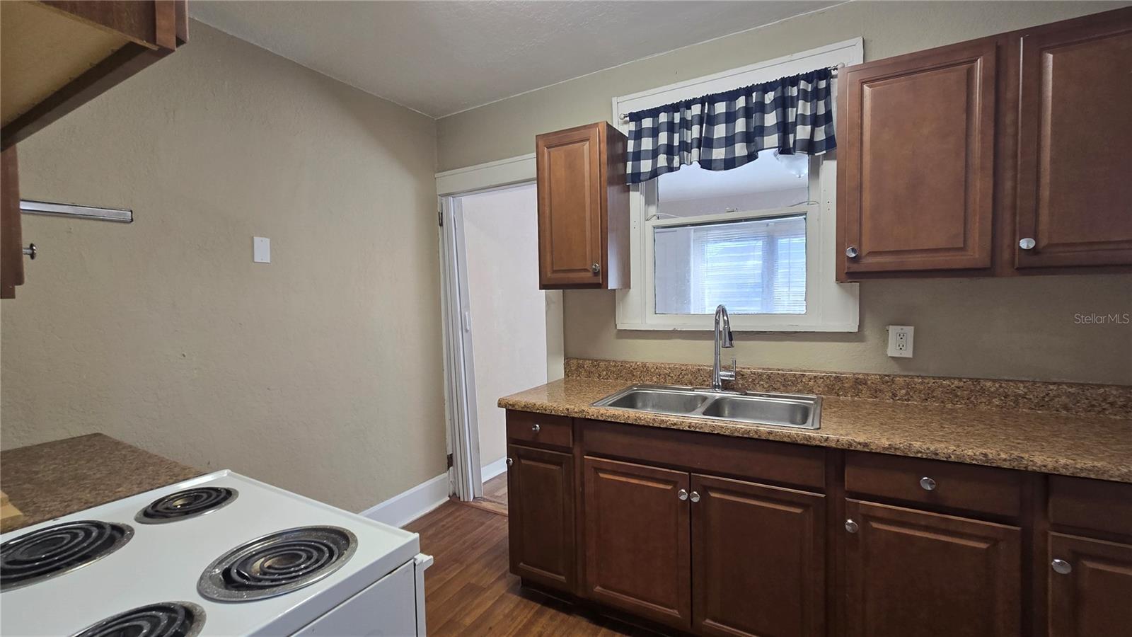 CENTRAL AVE HEIGHTS - Residential