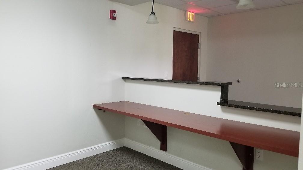 MAGNOLIA CORPORATE CENTER A CONDO FIRST AMD - Commercial Lease