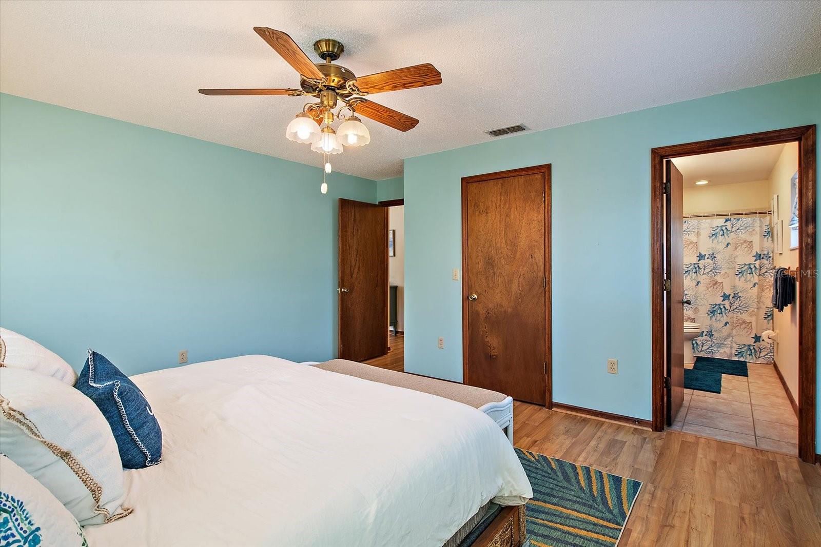 HARBOR PARK - Residential