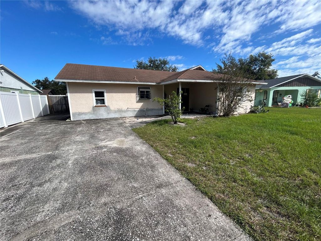 Photo of 3201 Shady Willow Drive, Orlando, FL 32808 (MLS # A4669527)