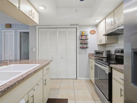 Tiny photo for 10 Chinaberry Circle, Homosassa, FL 34446 (MLS # TB8560039)