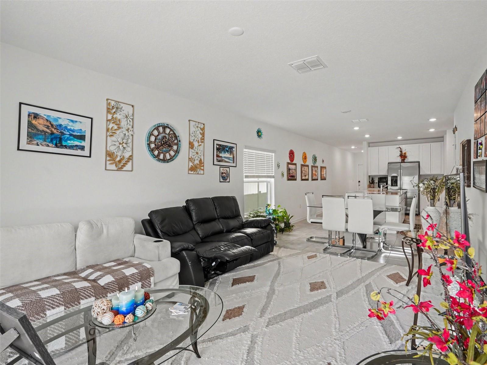 625 TROTTERS DRIVE