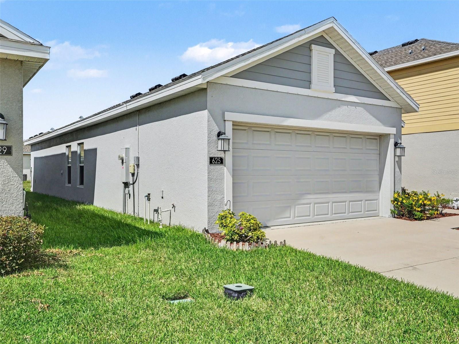 625 TROTTERS DRIVE