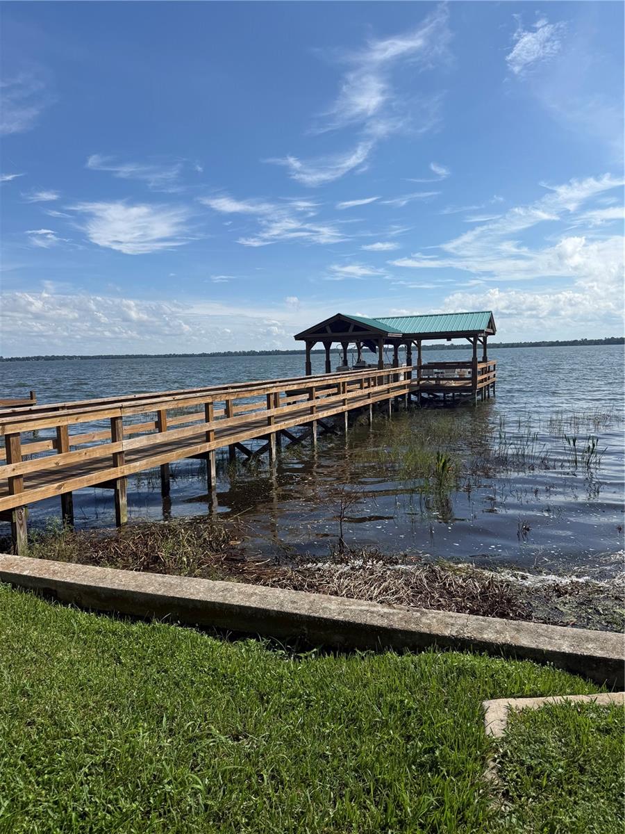 722 LAKE DORA DRIVE