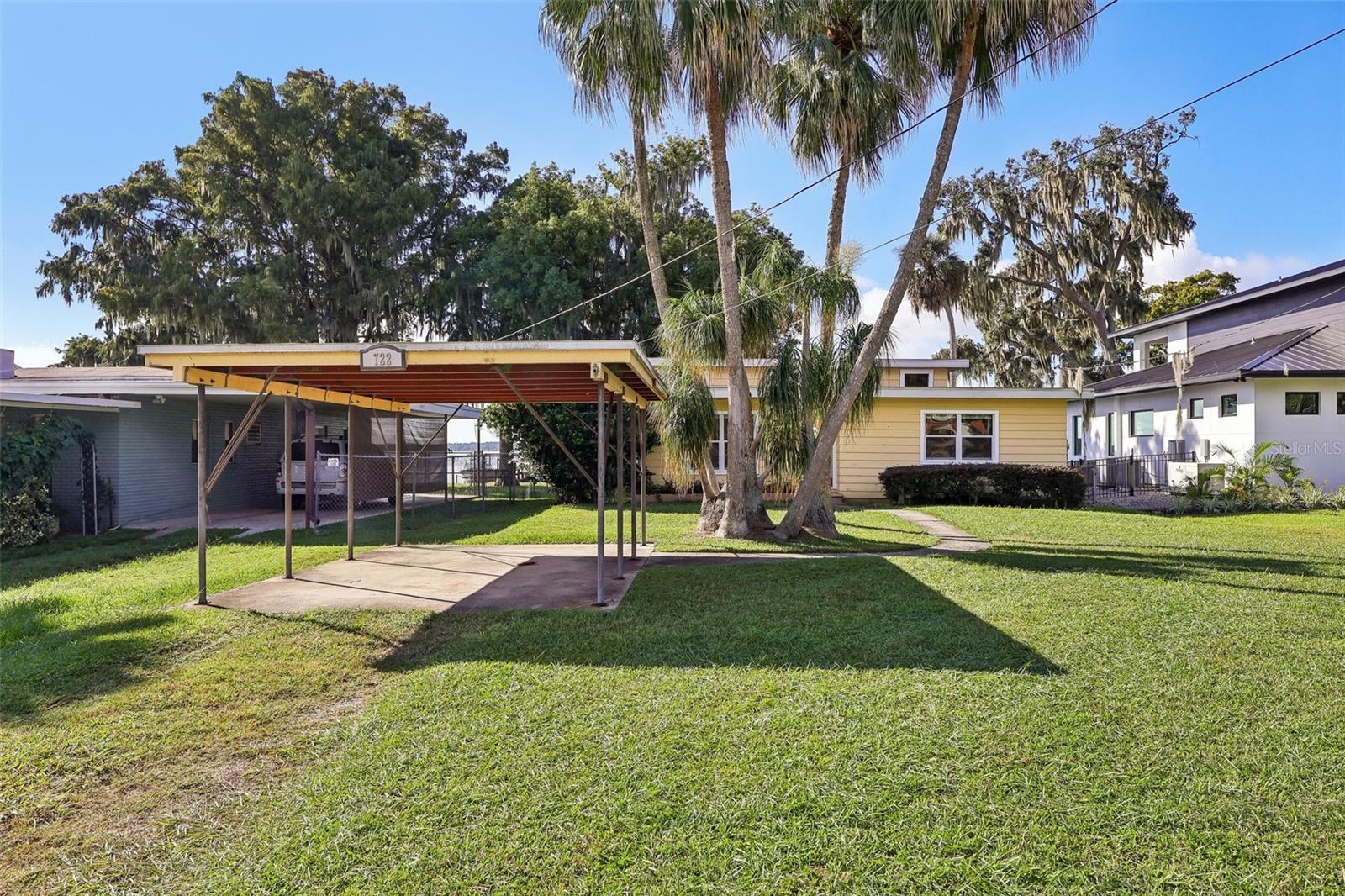 722 LAKE DORA DRIVE