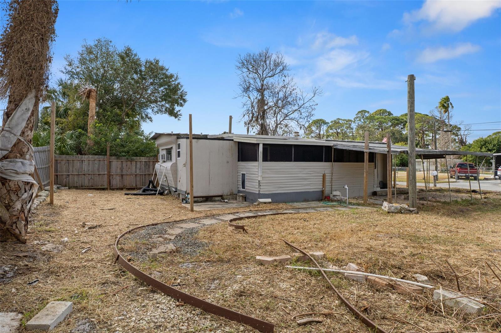COTEE RIVER TRAILER ESTATES - Residential