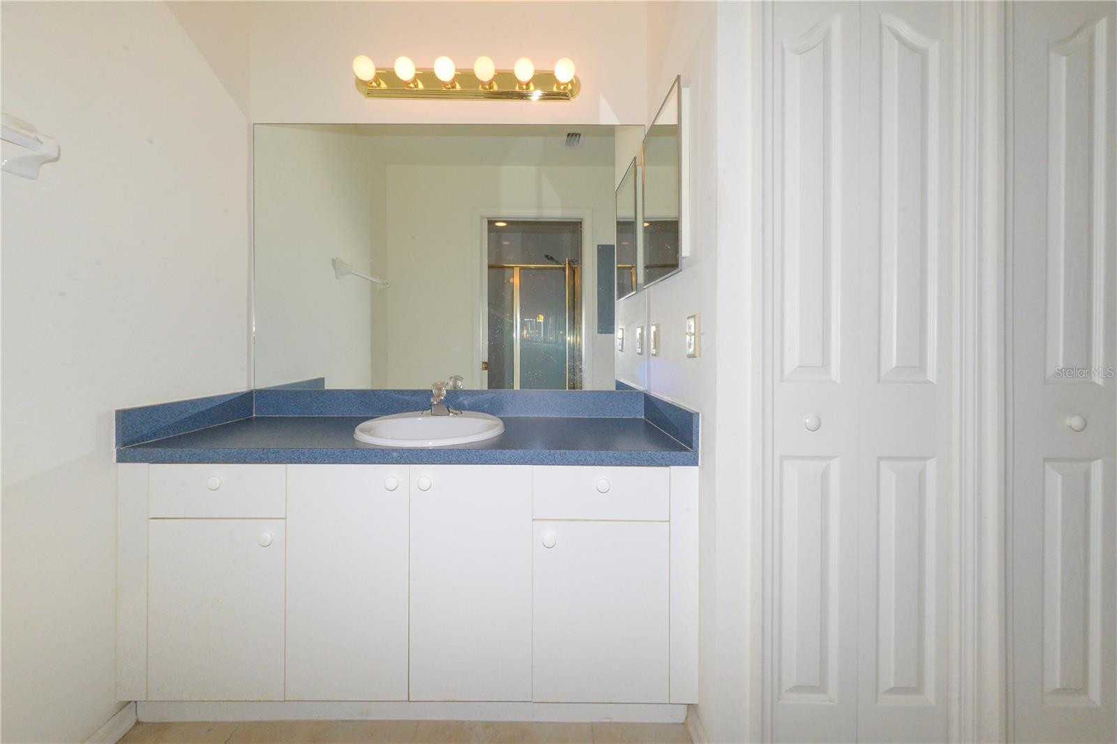 LINKS EDGE - Residential