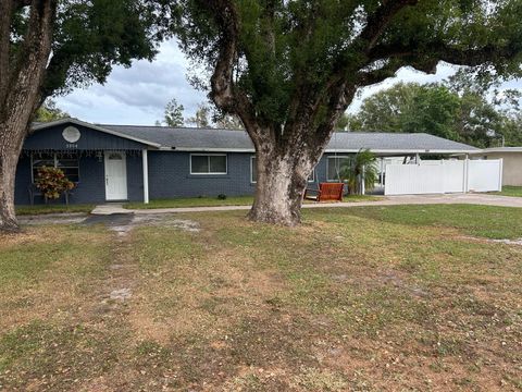 A home in ZEPHYRHILLS