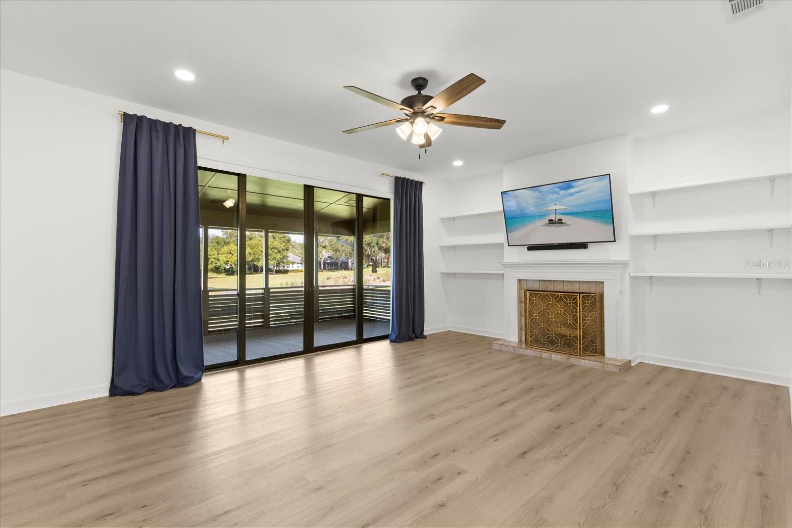 SWEETWATER COUNTRY CLUB - Residential