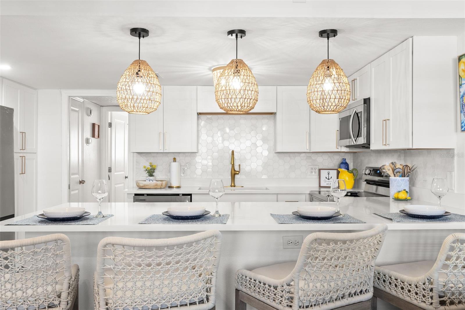 BEACH VILLAS OF TREASURE ISLAND - Residential