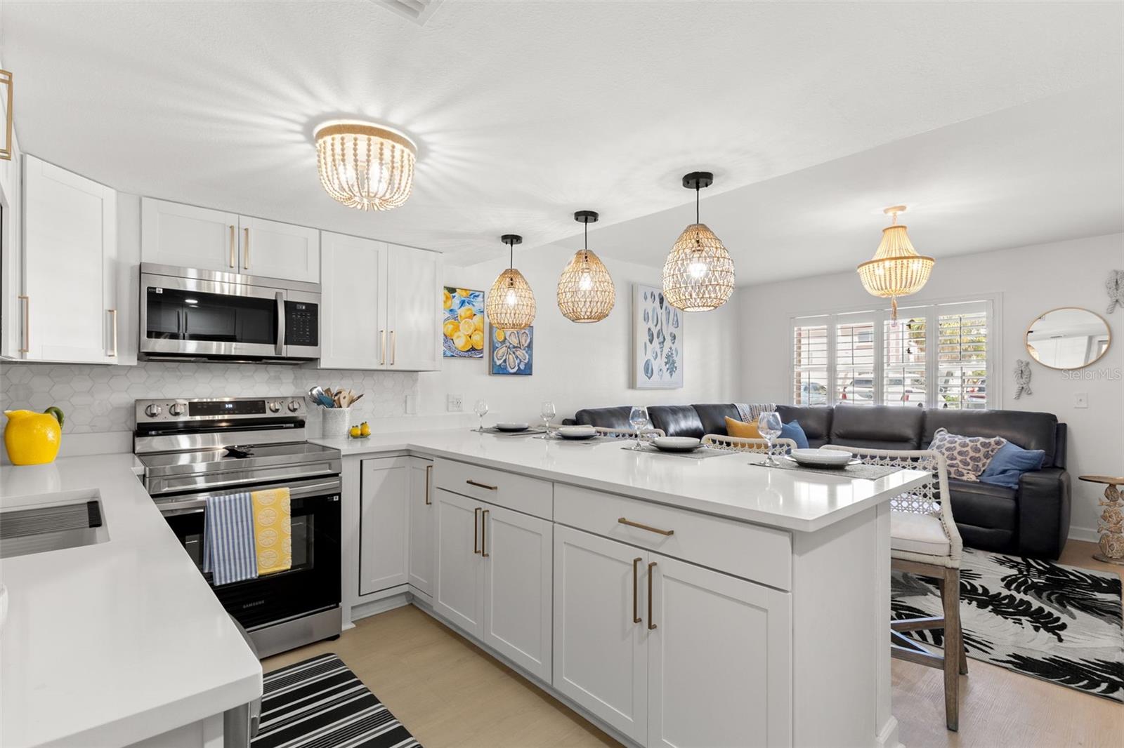 BEACH VILLAS OF TREASURE ISLAND - Residential