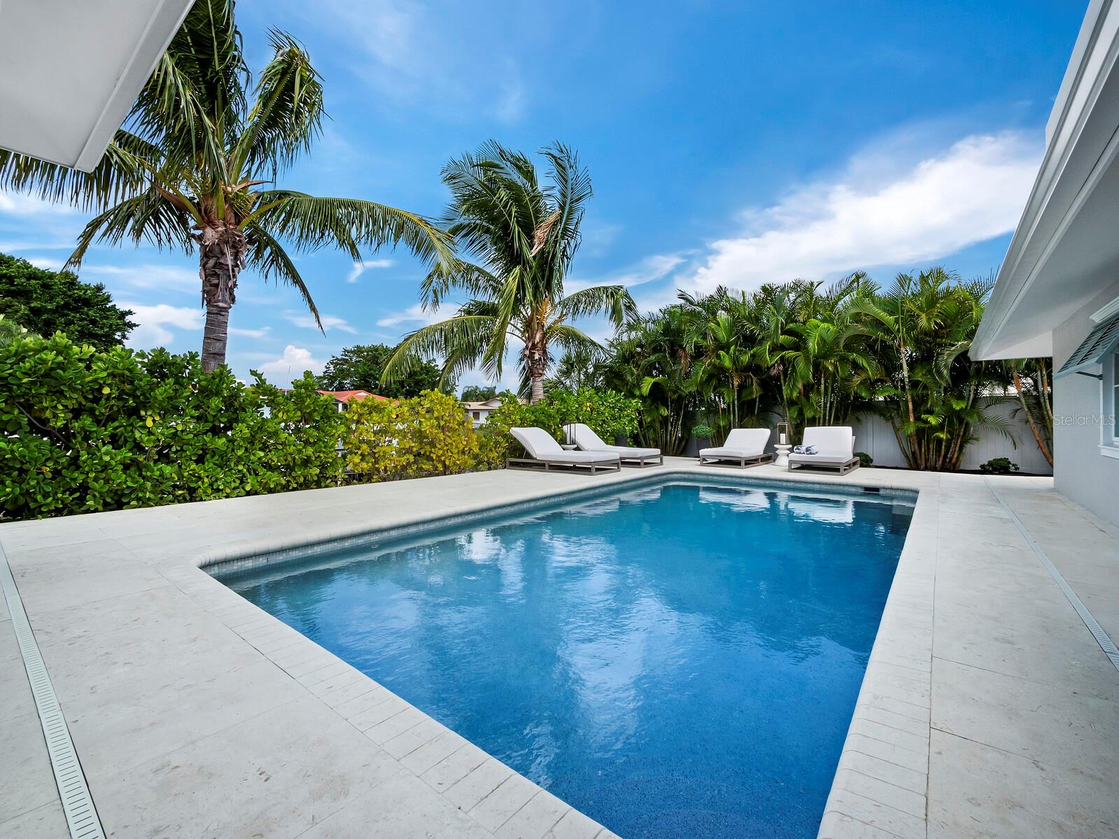 COUNTRY CLUB SHORES SEC 02 - Residential