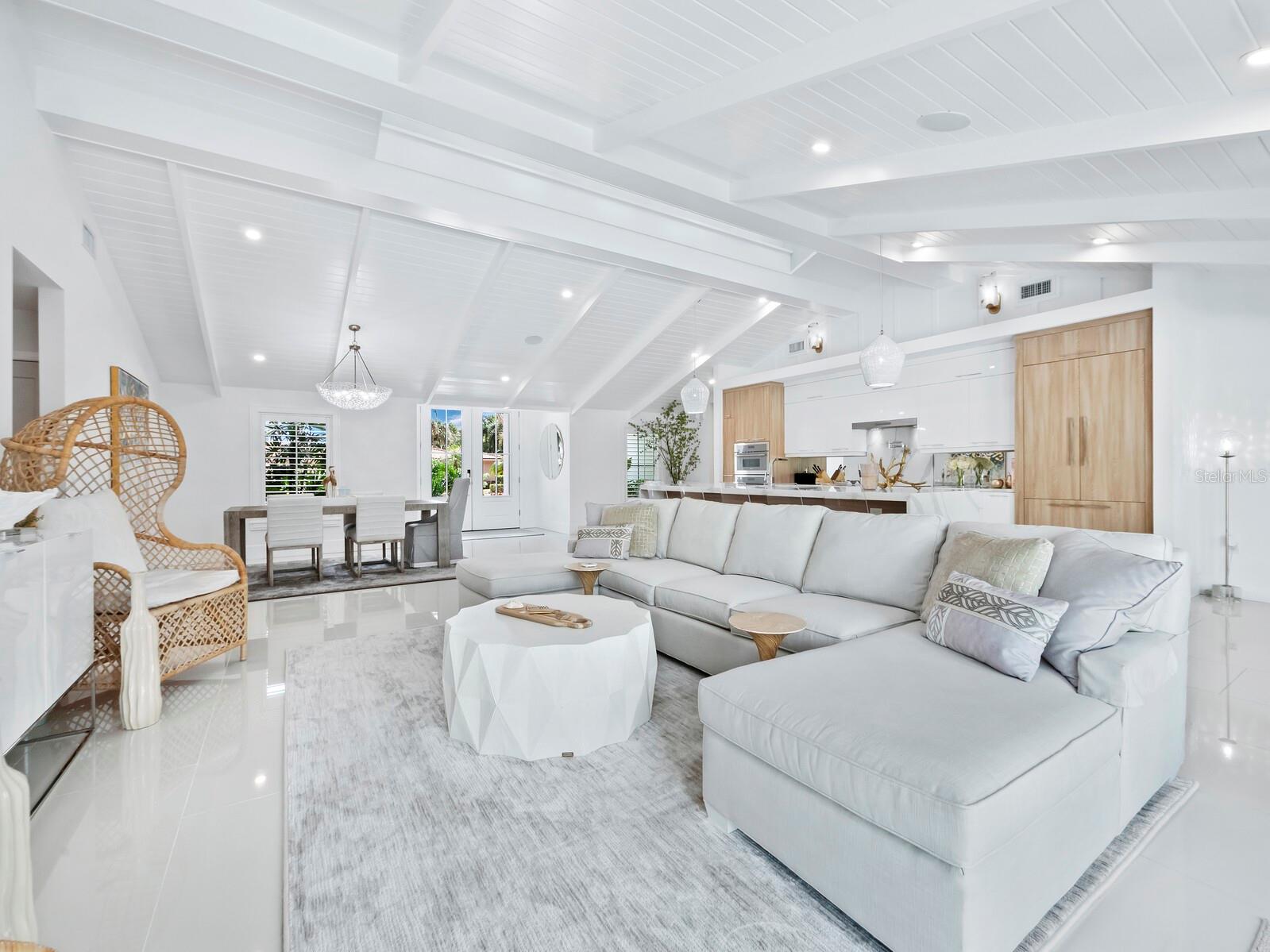 COUNTRY CLUB SHORES SEC 02 - Residential