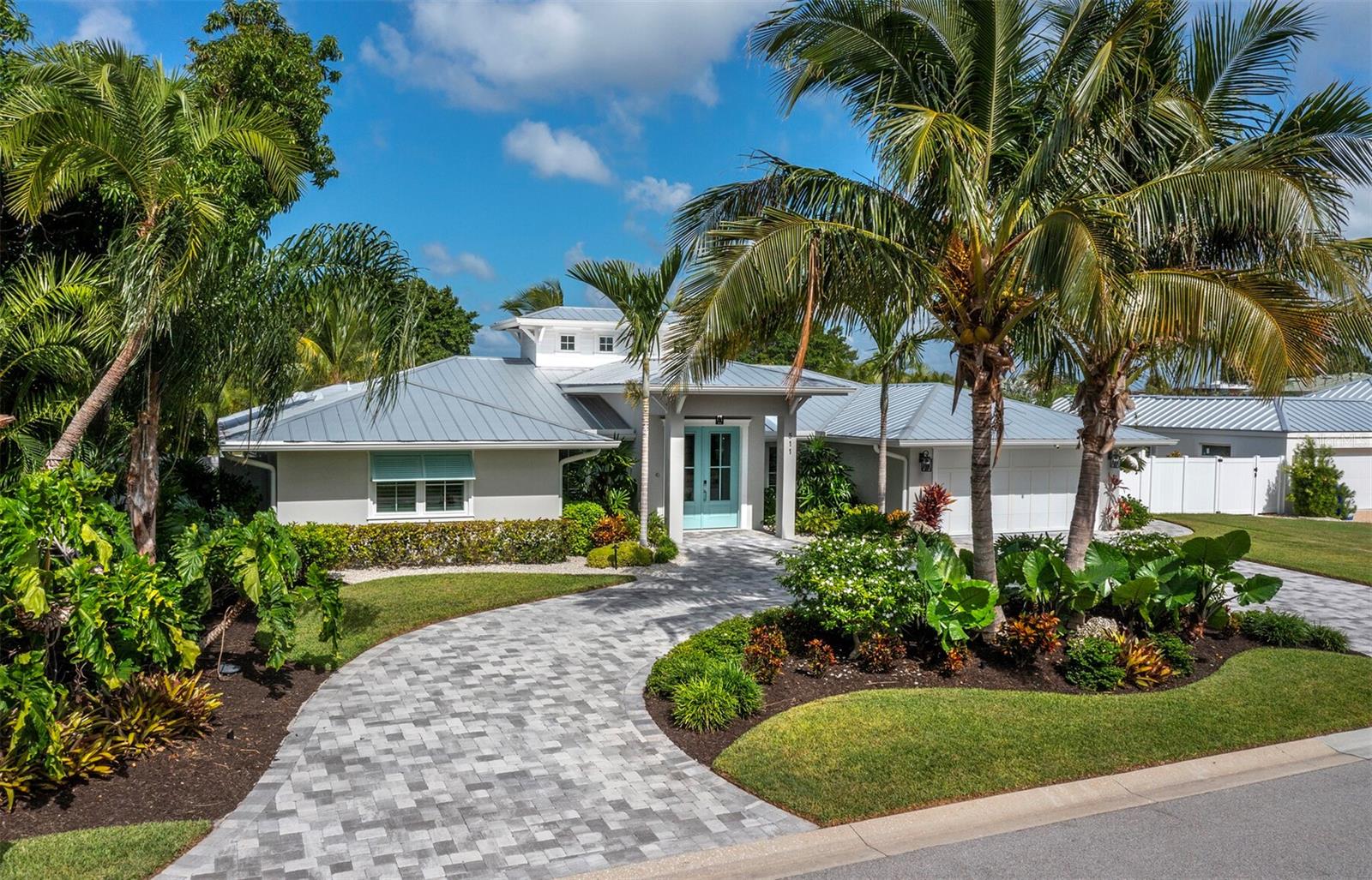 COUNTRY CLUB SHORES SEC 02 - Residential