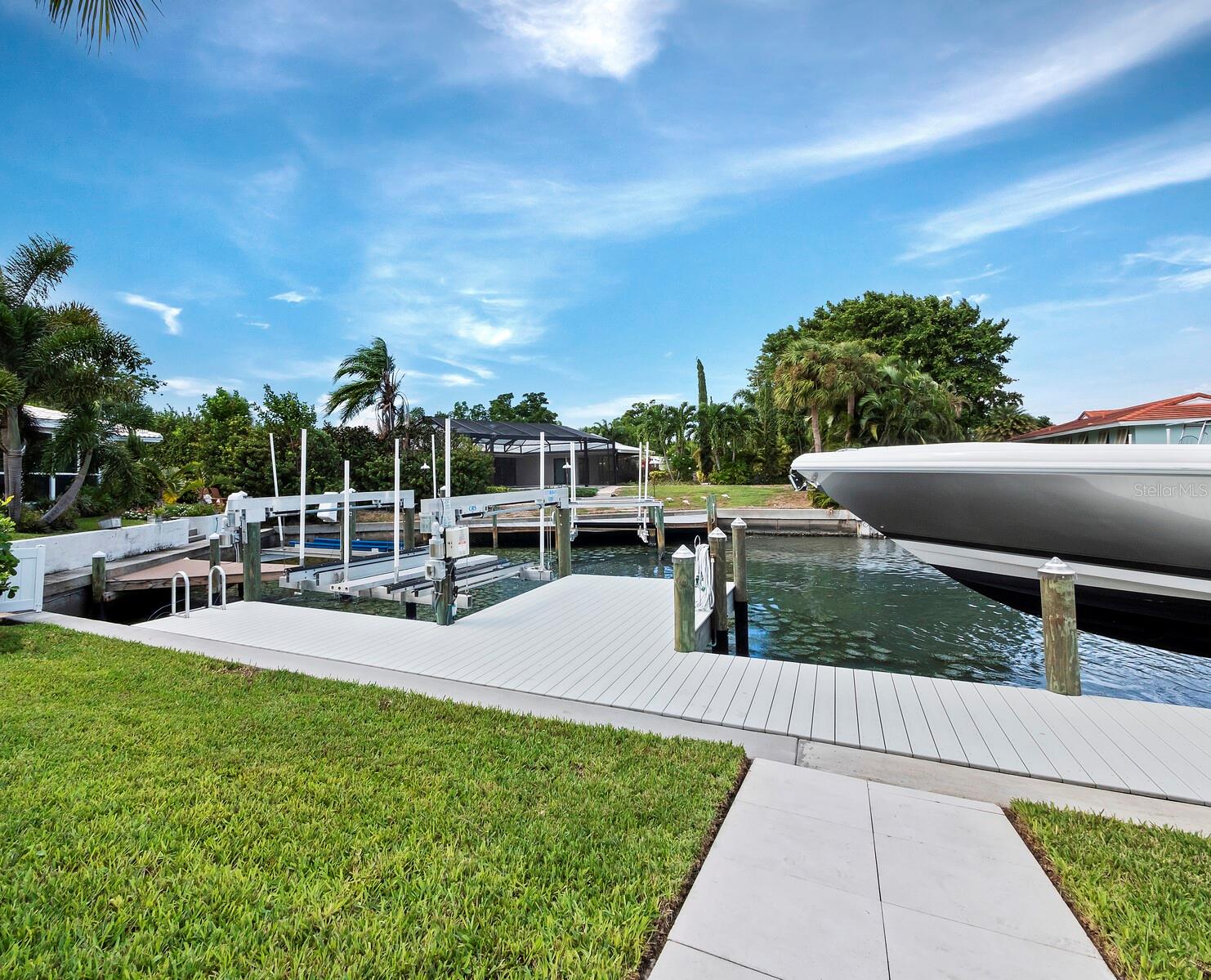 COUNTRY CLUB SHORES SEC 02 - Residential