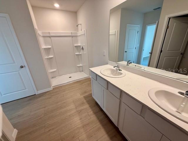 8813 CLEAR VIEW STREET