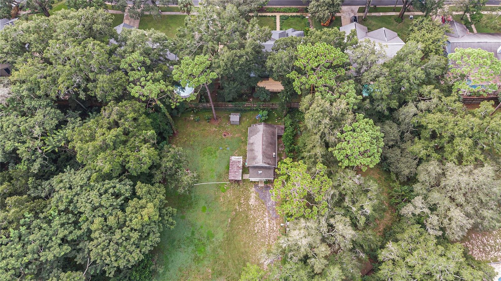 WEKIWA HILLS FIRST ADD - Residential