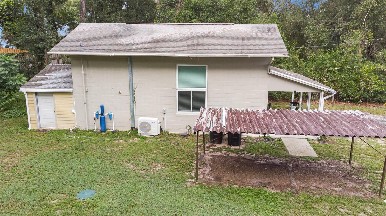 WEKIWA HILLS FIRST ADD - Residential