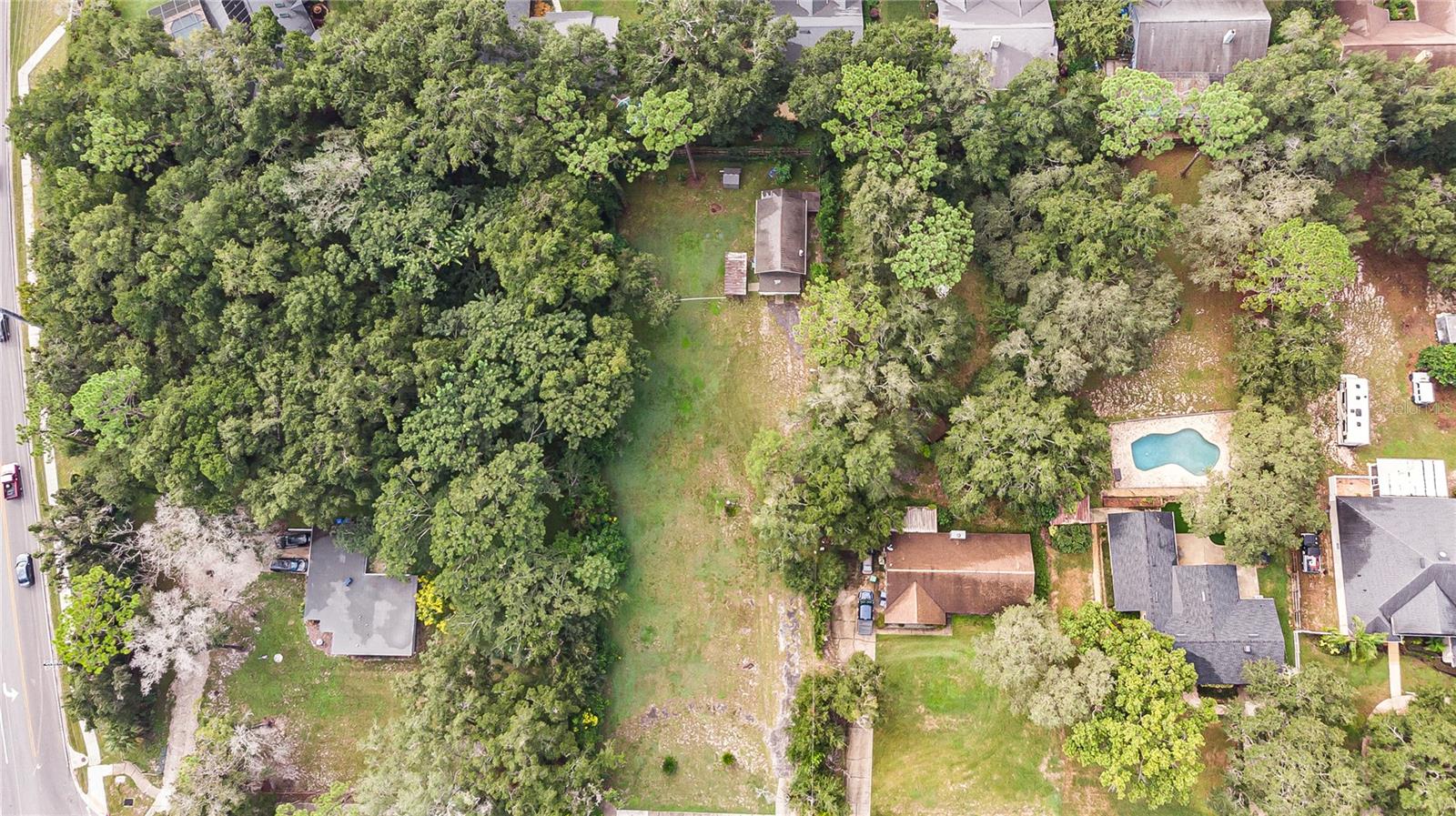WEKIWA HILLS FIRST ADD - Residential