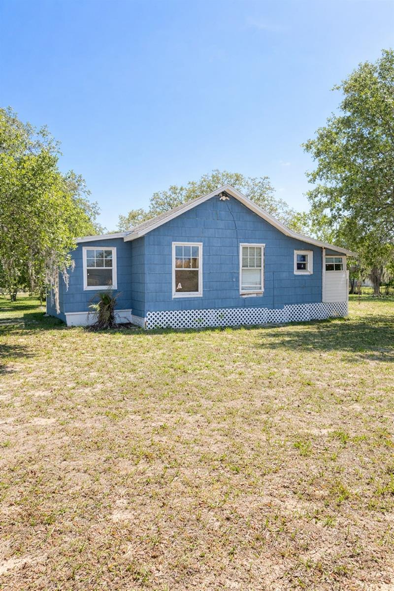 907 GWENDOLYNN STREET