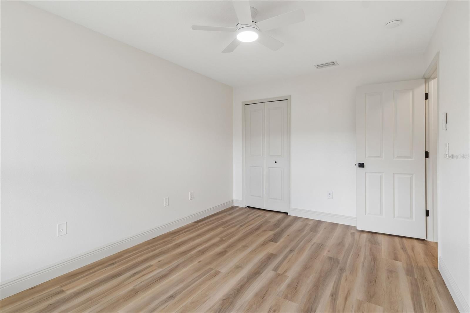 WYNDHAM LAKES PH 04 - Residential