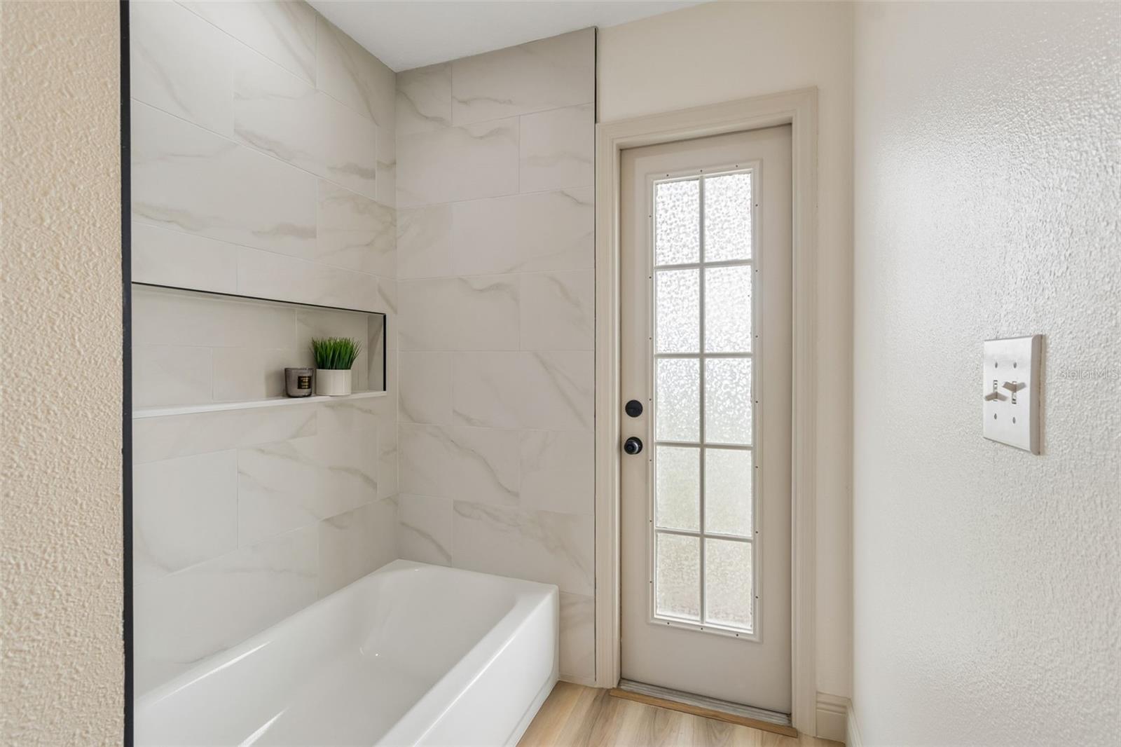 WYNDHAM LAKES PH 04 - Residential