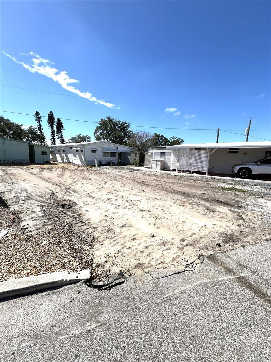 TRAILER ESTATES FIRST ADD - Land