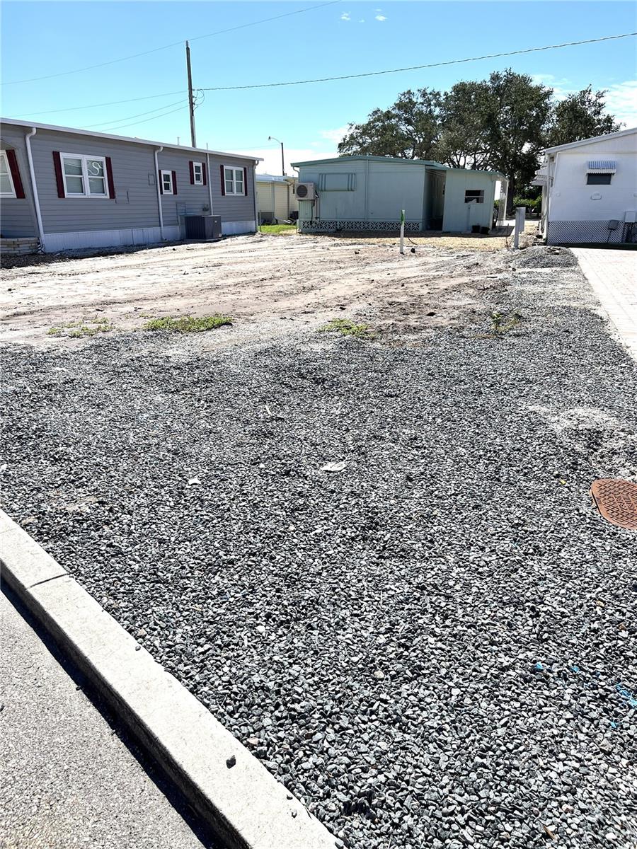 TRAILER ESTATES FIRST ADD - Land