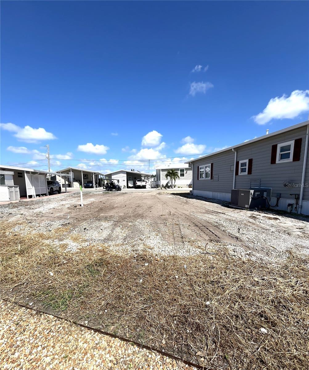 TRAILER ESTATES FIRST ADD - Land