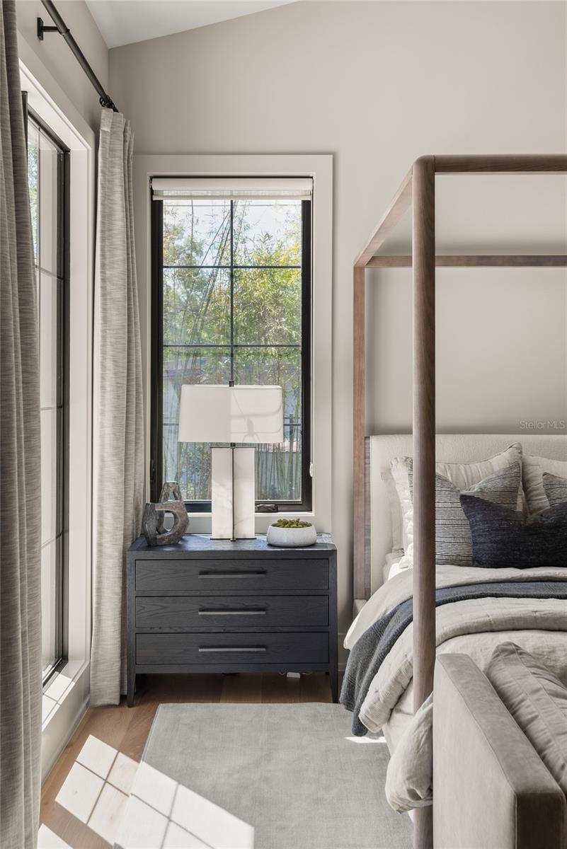 LAKE FOREST PARK - Residential