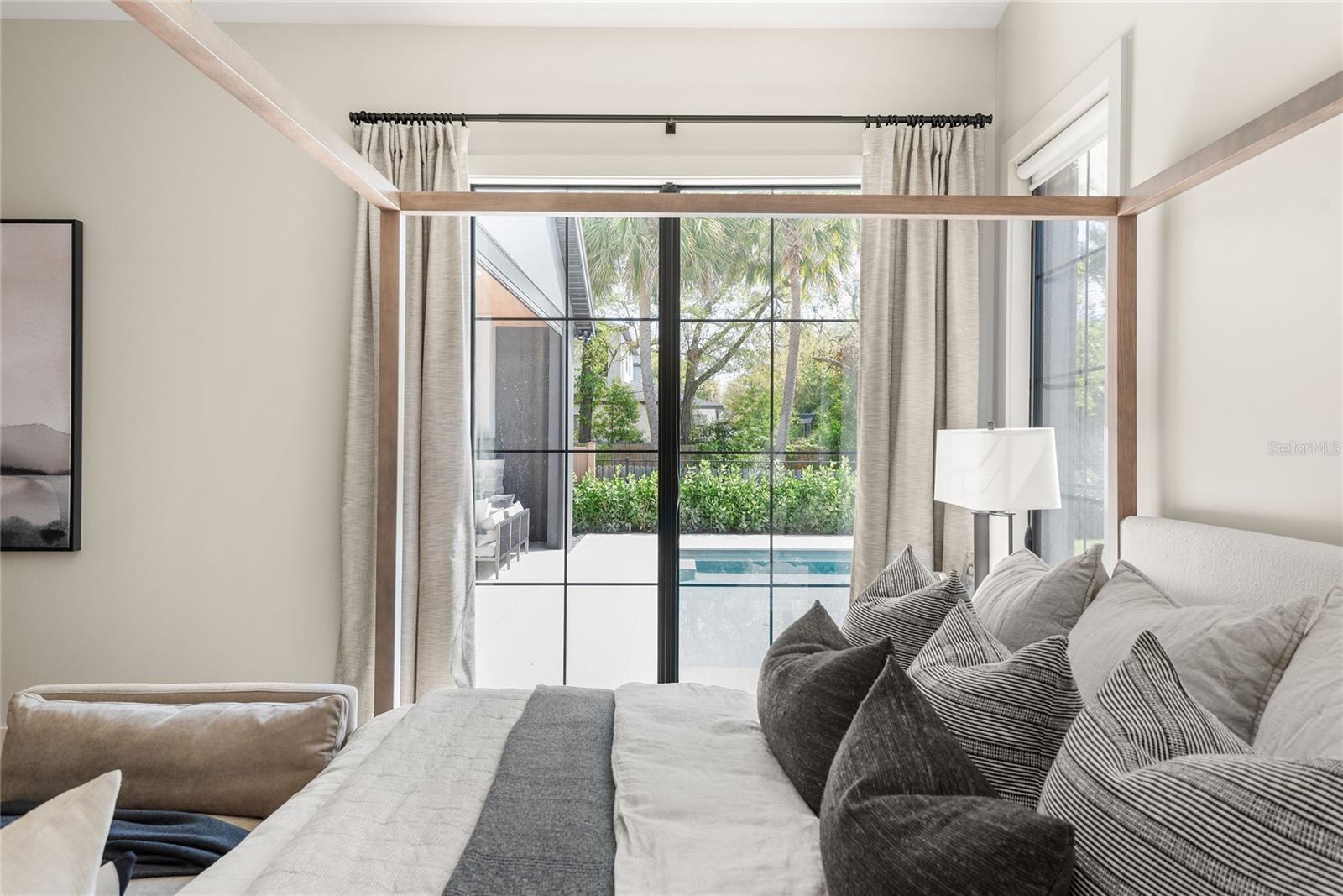 LAKE FOREST PARK - Residential