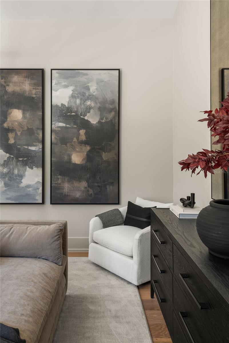 LAKE FOREST PARK - Residential