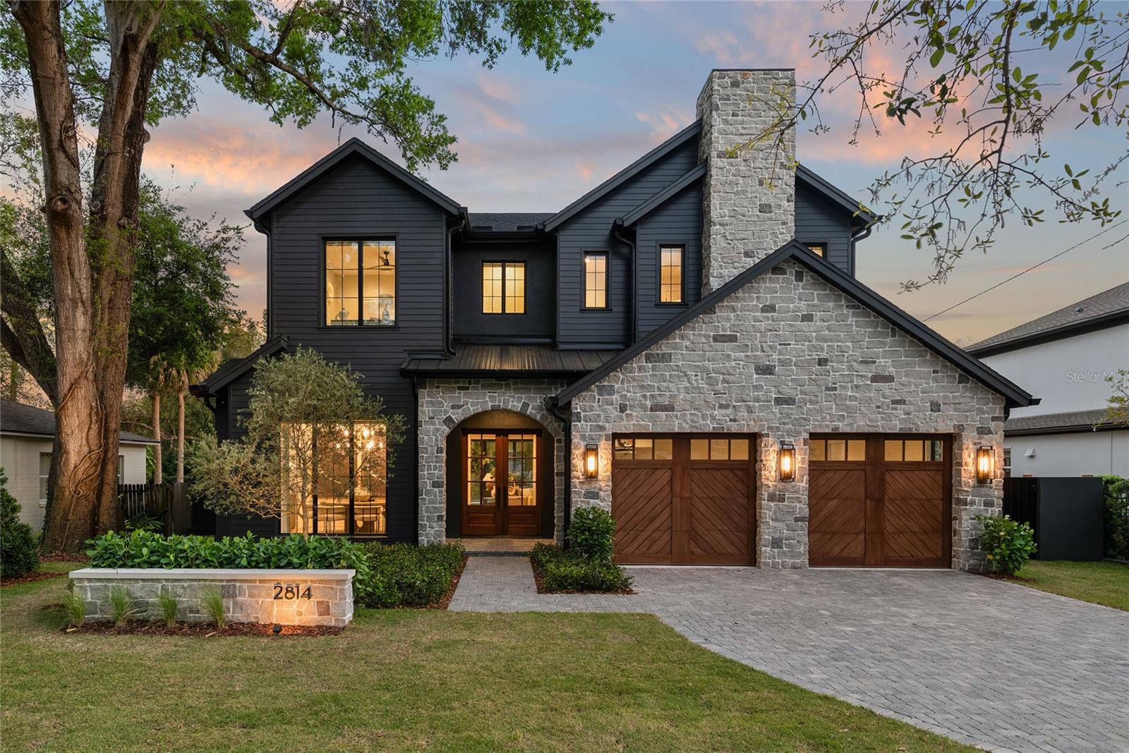 LAKE FOREST PARK - Residential