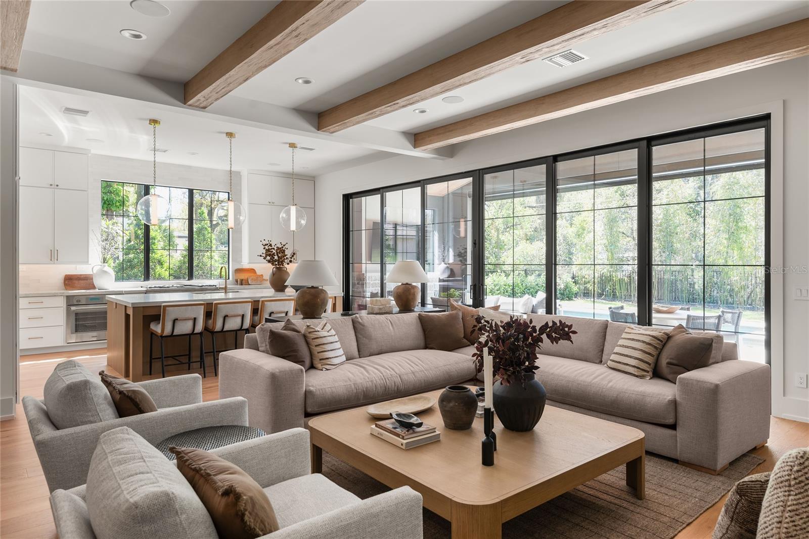 LAKE FOREST PARK - Residential