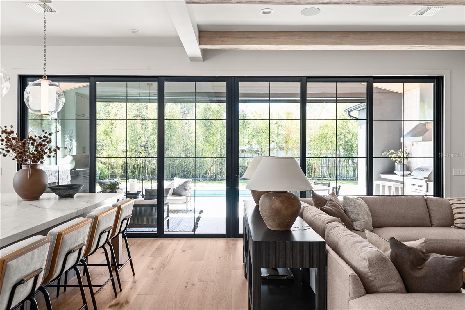 LAKE FOREST PARK - Residential