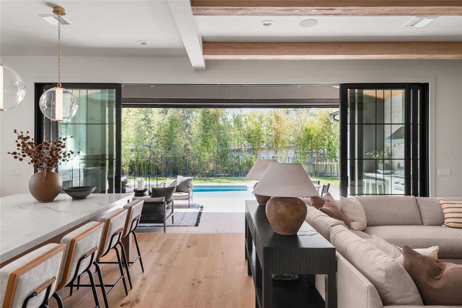 LAKE FOREST PARK - Residential