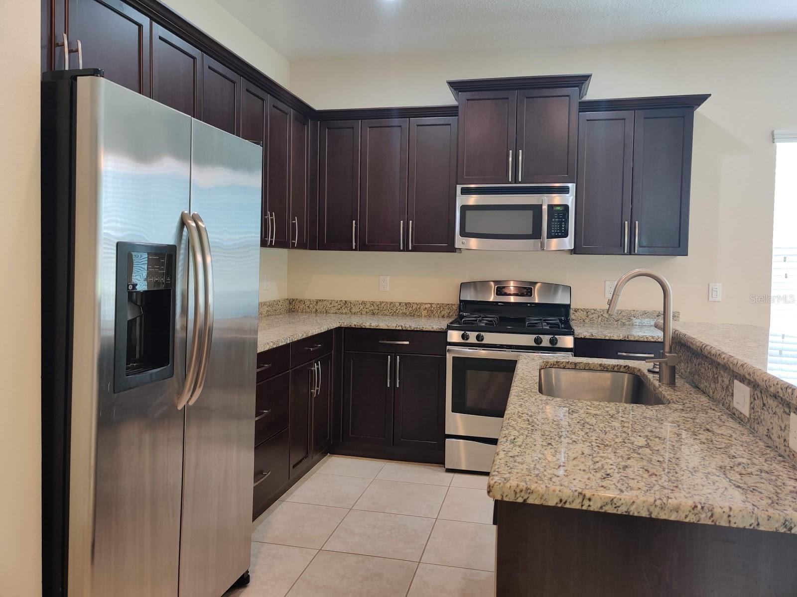 12256 LONGVIEW LAKE CIRCLE