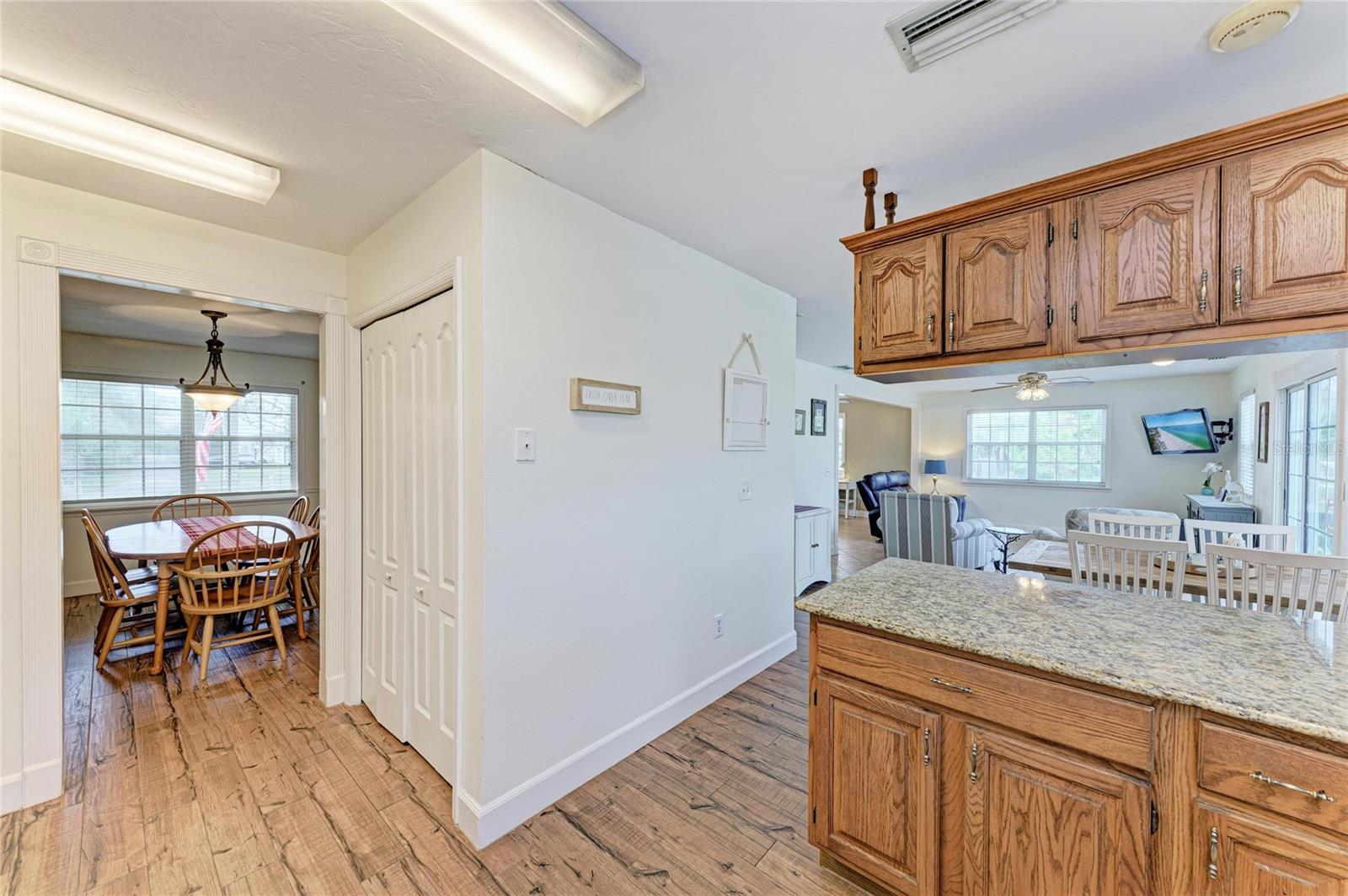 LAKE VIEW ACRES - Residential