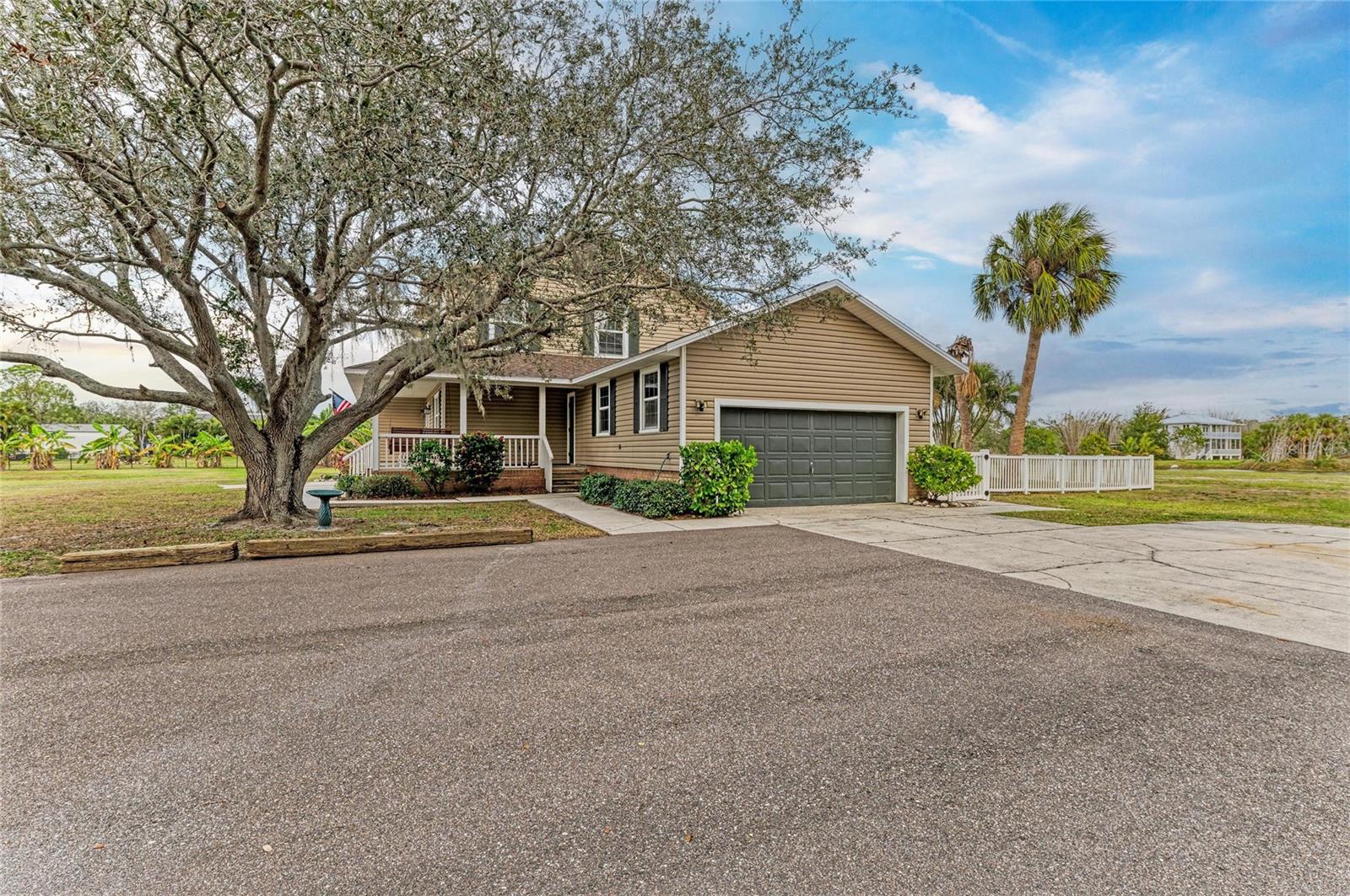 LAKE VIEW ACRES - Residential