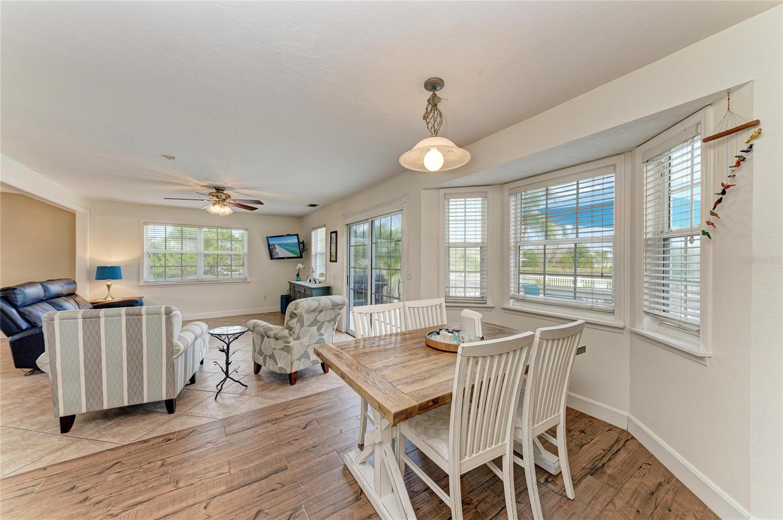 LAKE VIEW ACRES - Residential