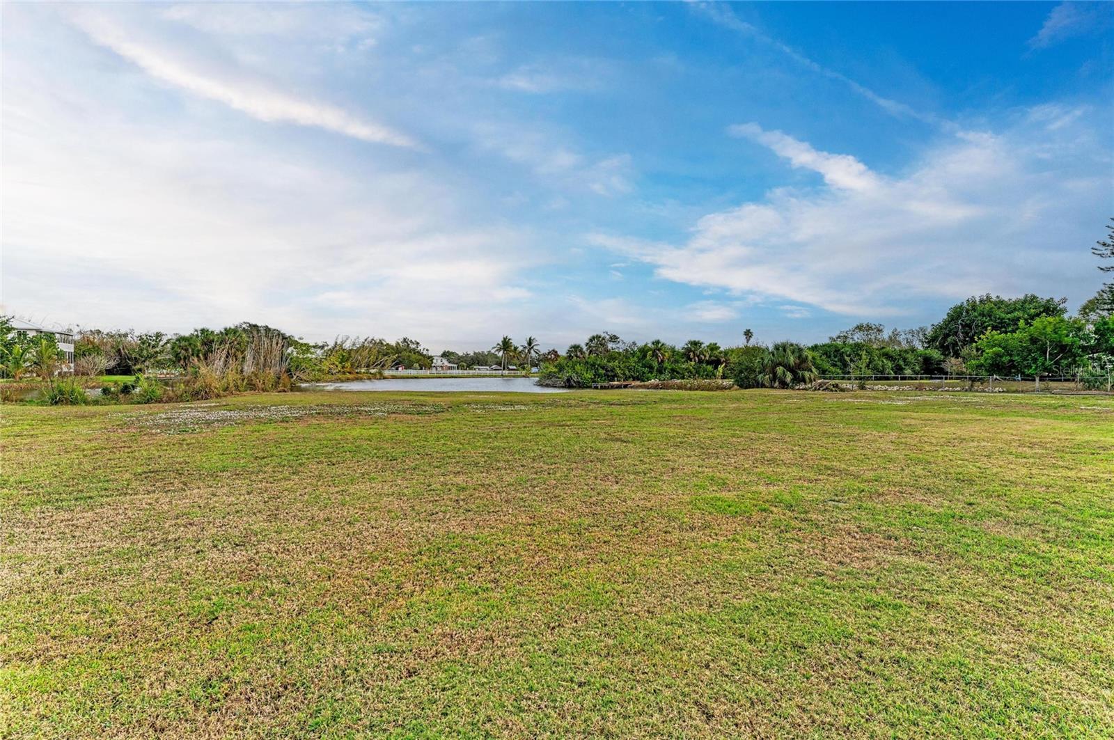 LAKE VIEW ACRES - Residential